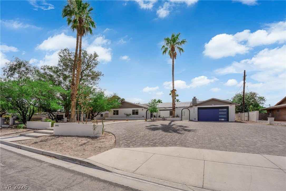 2845 Rosanna St - Photo 2 of 50