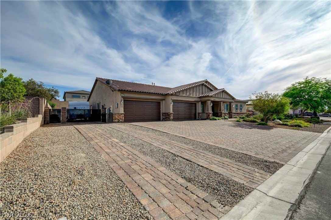 3067 Joy Meadow Ave - Photo 3 of 50
