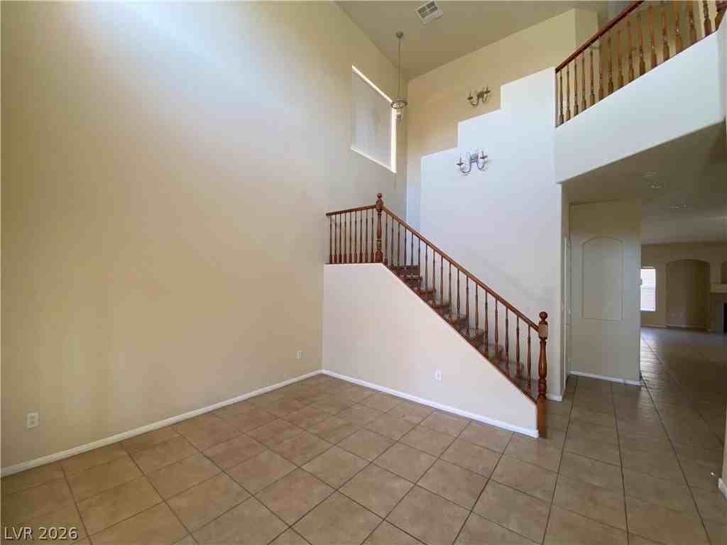5980 Fidenza Ave - Photo 4 of 45