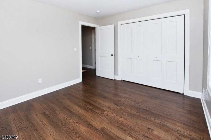 150B Broad St #B - Photo 7 of 15