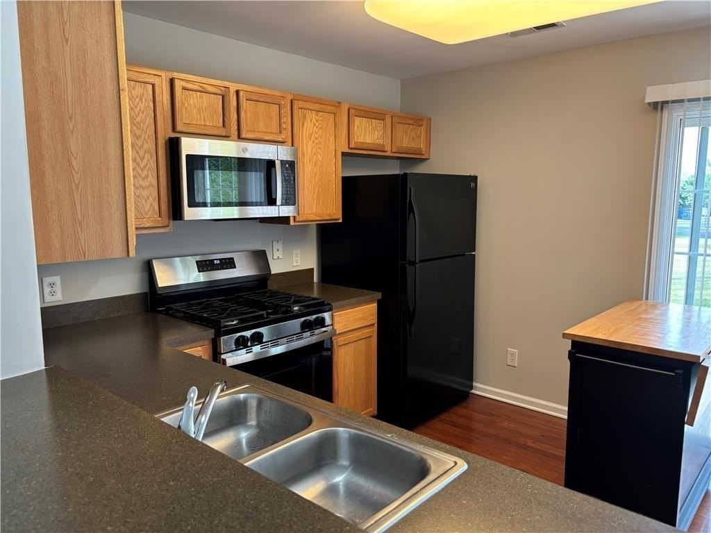 1495 Artisan Ct - Photo 5 of 12