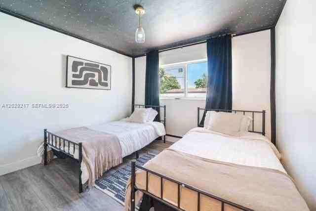 1720 Sw 64th Ter - Photo 6 of 11