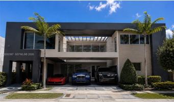featured image of 10286 Nw 75th Ter