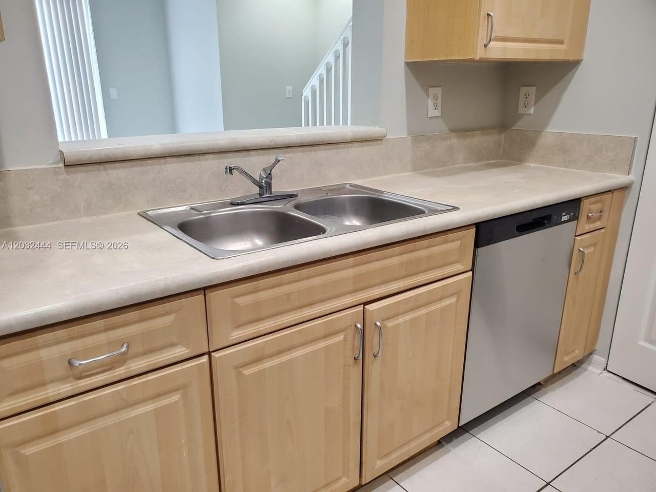 2242 Ne 42nd Cir #2242 - Photo 6 of 22