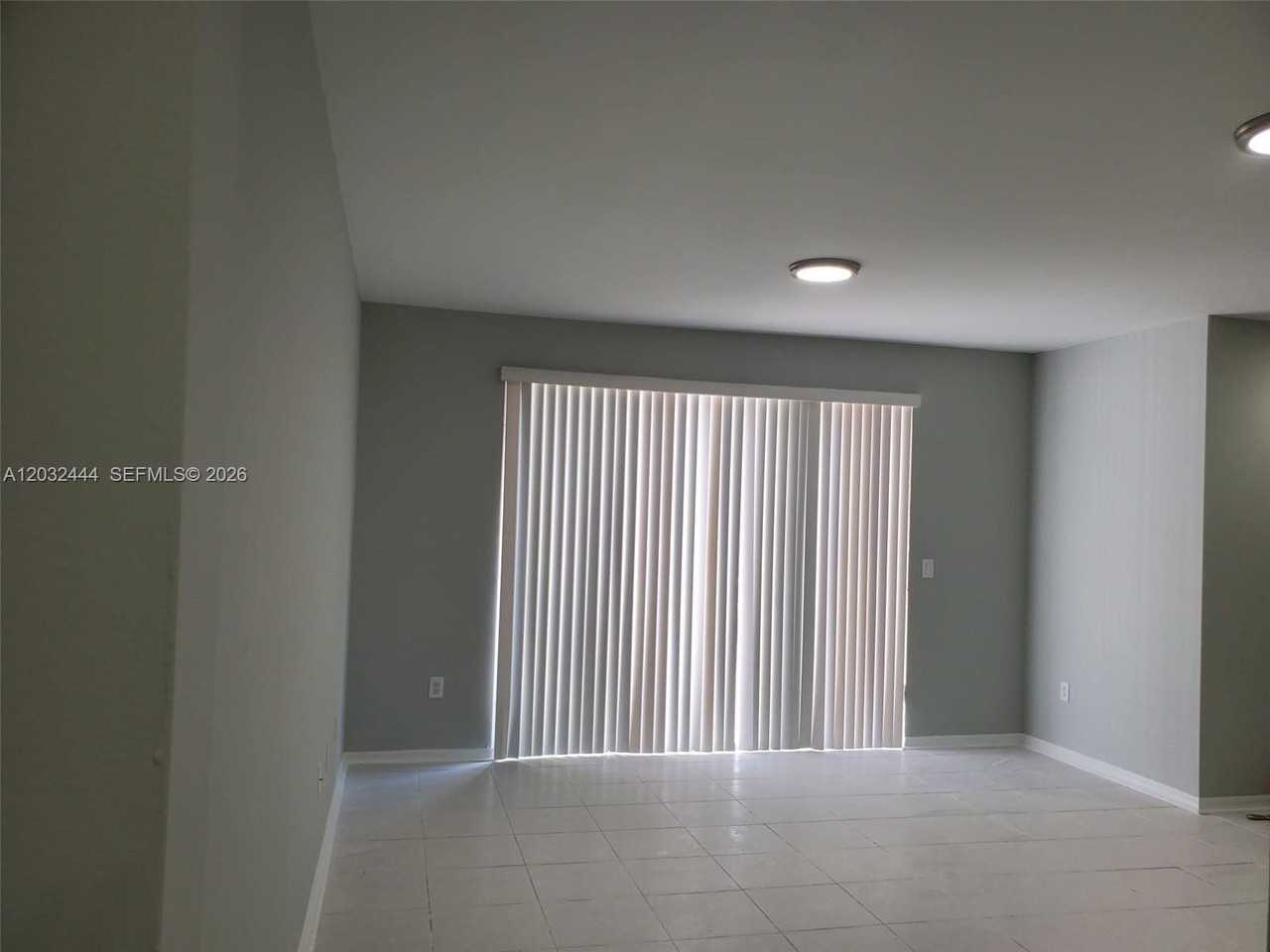 2242 Ne 42nd Cir #2242 - Photo 7 of 22