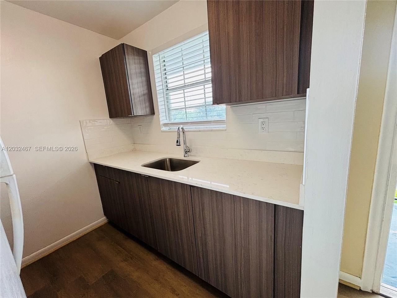 6661 Sw 18th St #206 - Photo 2 of 11