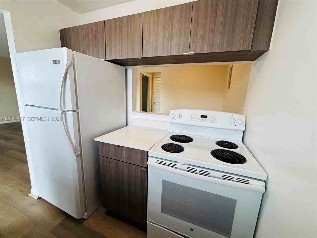 6661 Sw 18th St #206 - Photo 4 of 11