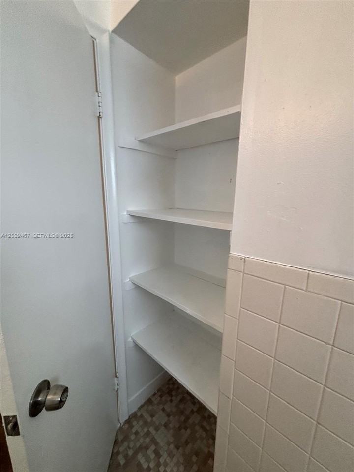 6661 Sw 18th St #206 - Photo 7 of 11