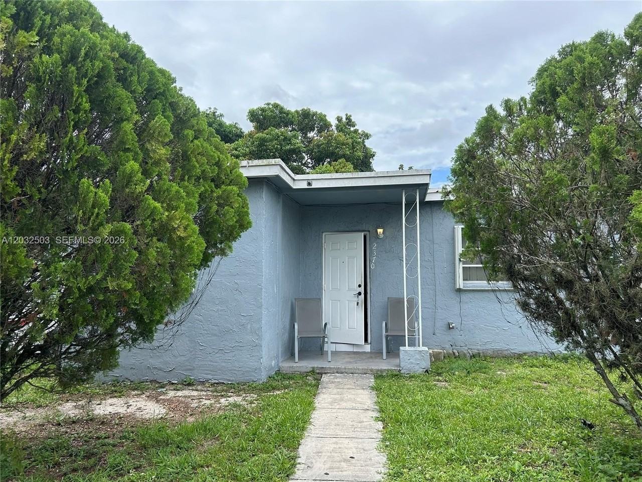 2370 Nw 153rd St - Photo 2 of 15
