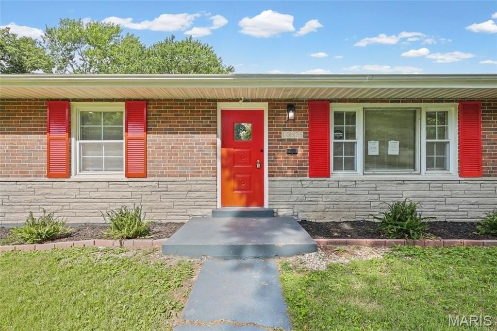 10325 Lookaway Dr - Photo 4 of 50