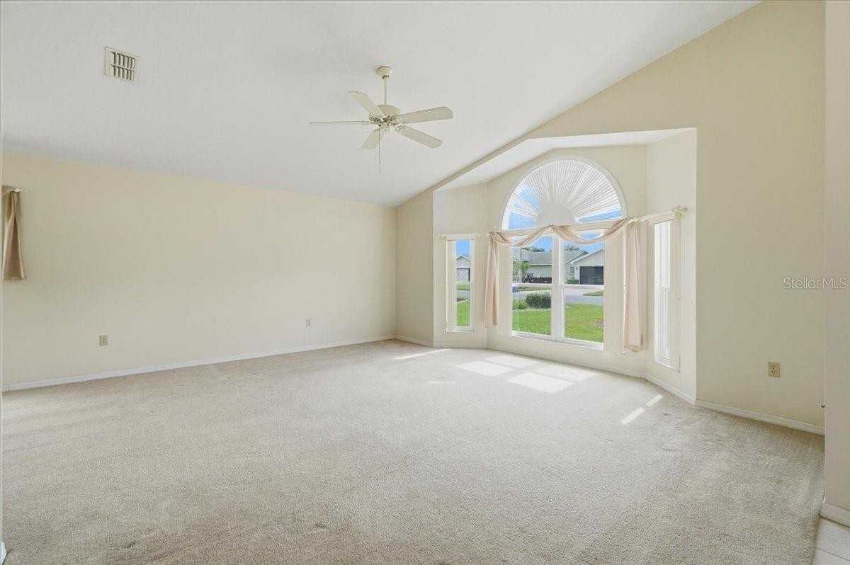 6006 Crane Dr - Photo 5 of 50