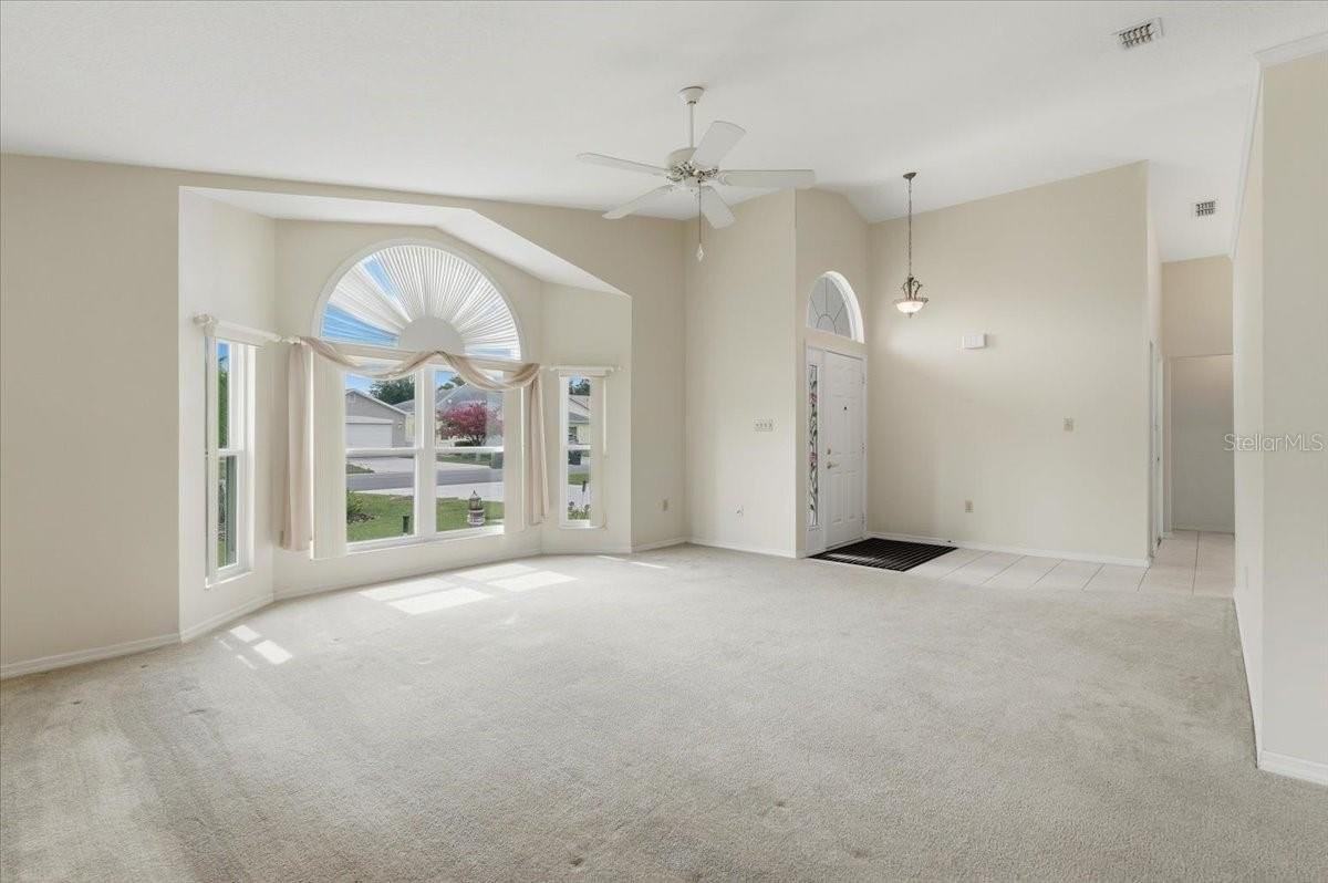 6006 Crane Dr - Photo 6 of 50