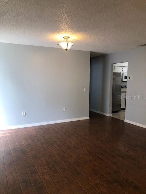 810 E 20th St - Photo 3 of 17