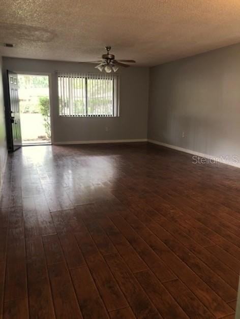810 E 20th St - Photo 5 of 17