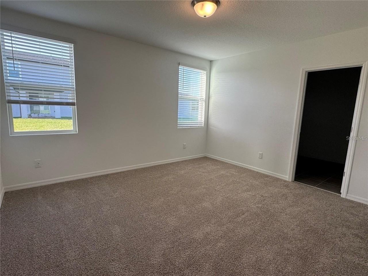 4552 Pickerel Weed Way - Photo 5 of 11