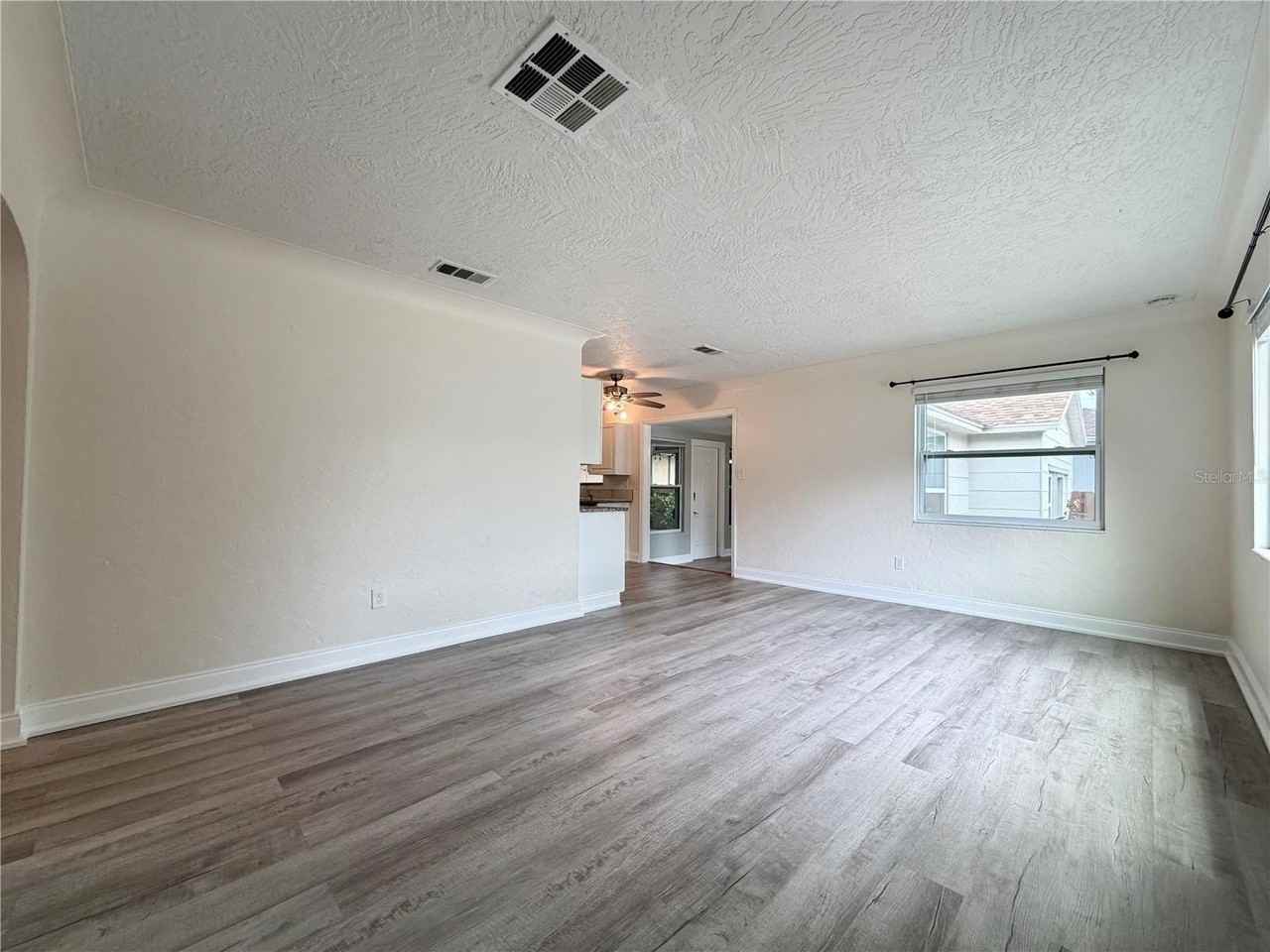 1465 15th St S - Photo 2 of 28