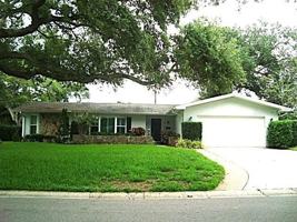 featured image of 1 Eastwood Ln
