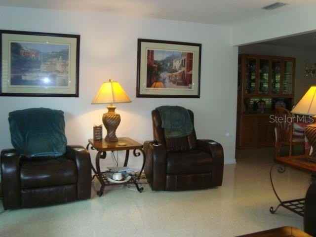 1 Eastwood Ln - Photo 4 of 16