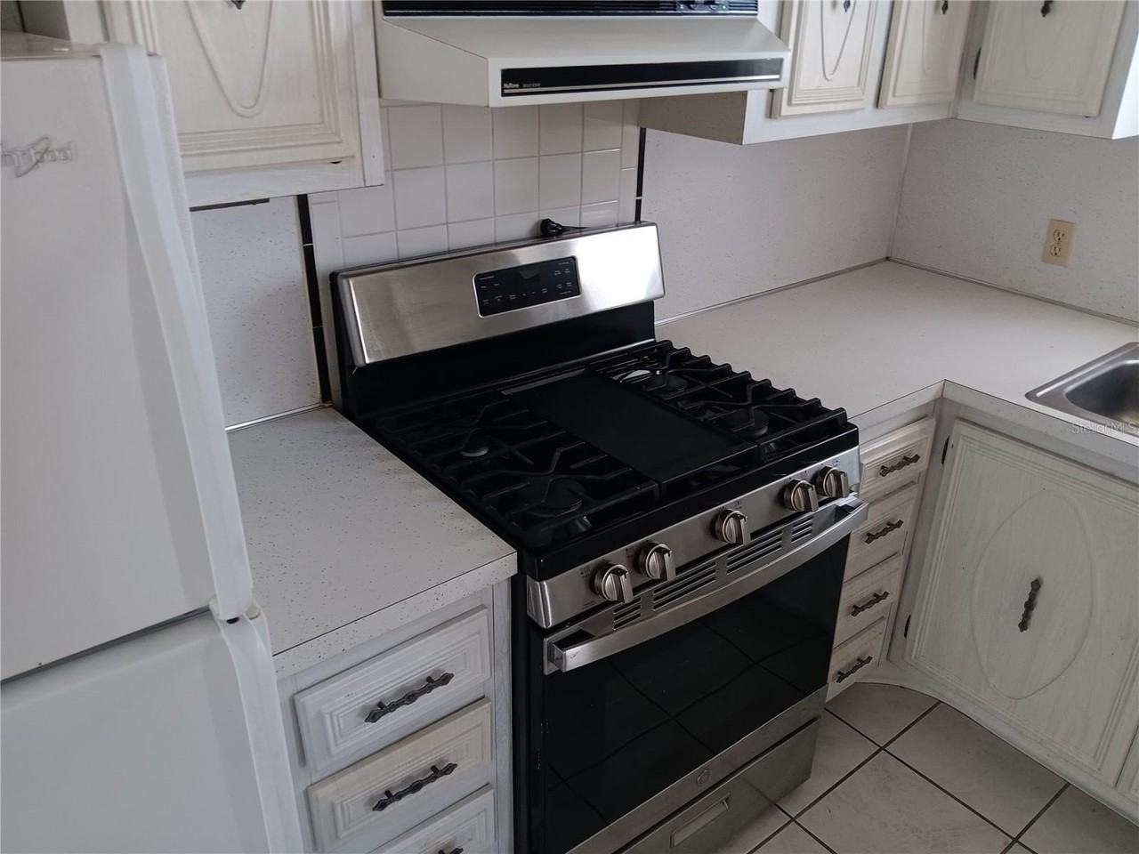 5287 81st St N #26 - Photo 6 of 8