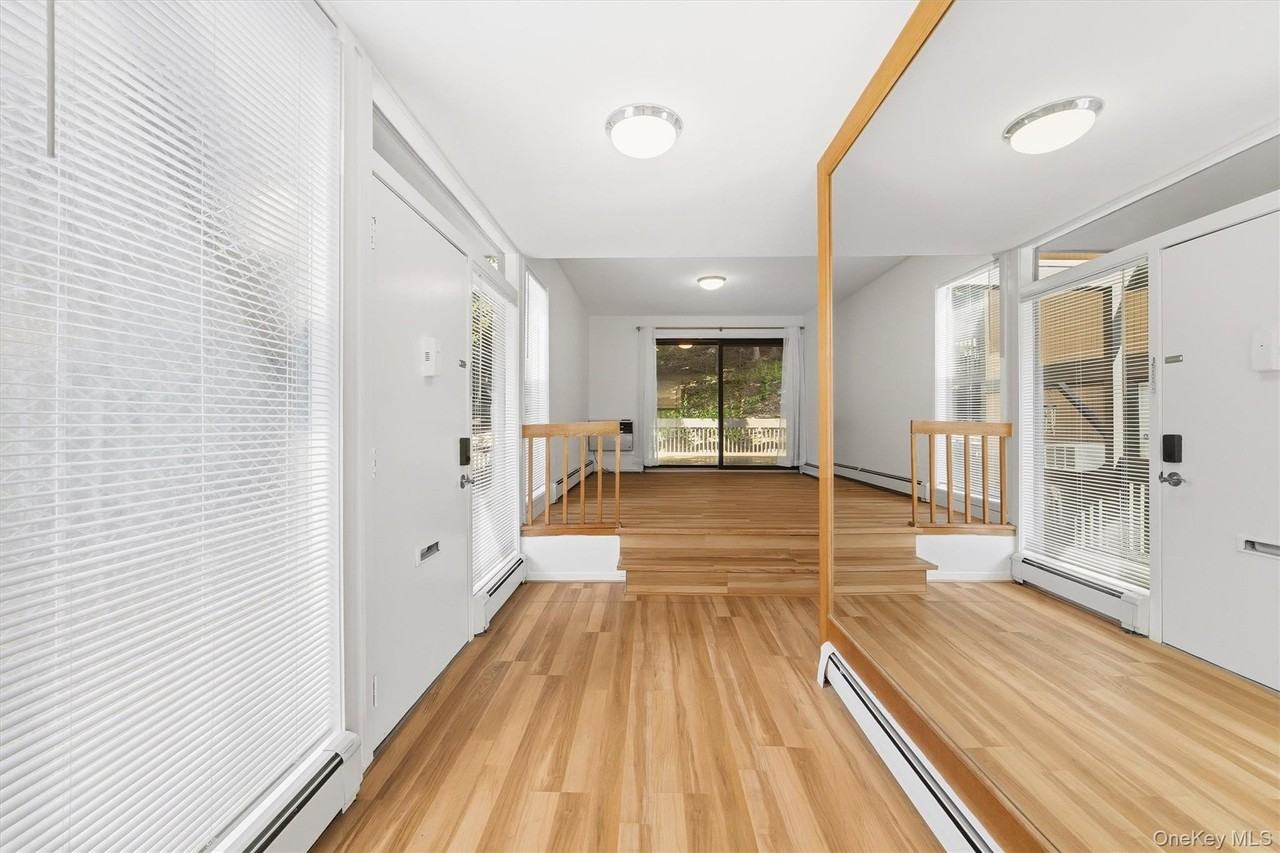 104 Ogden Ave - Photo 7 of 45