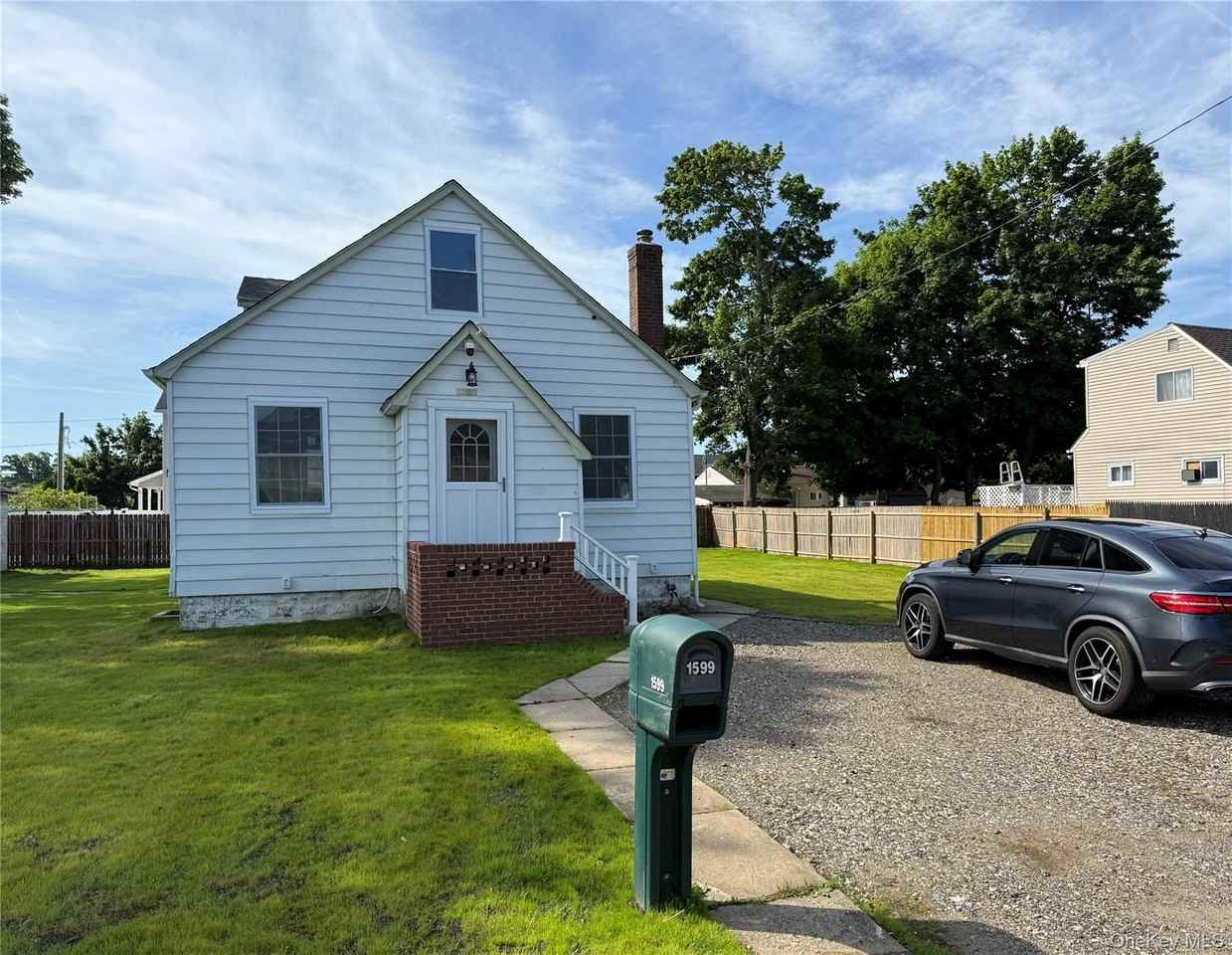 1599 3rd St - Photo 2 of 16