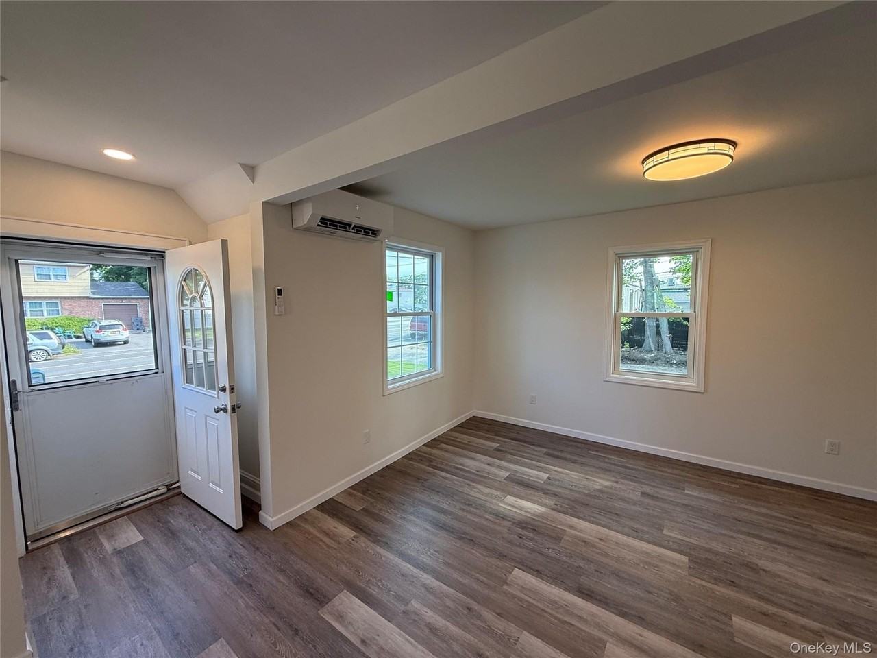 1599 3rd St - Photo 7 of 16