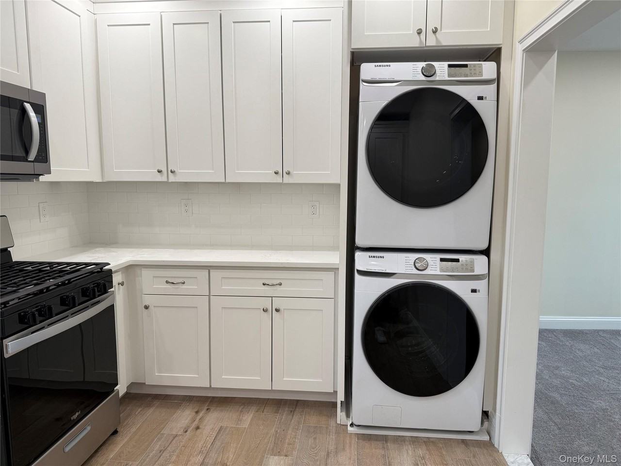 162 2nd St #4 - Photo 5 of 17