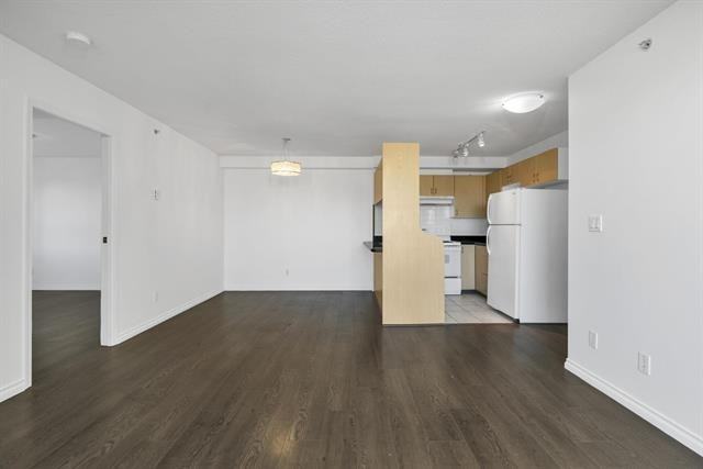 6611 Cooney Rd #1106 - Photo 7 of 17