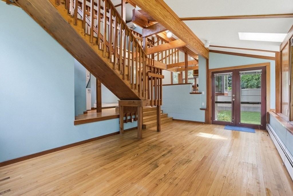 6 Forest St #R - Photo 3 of 33