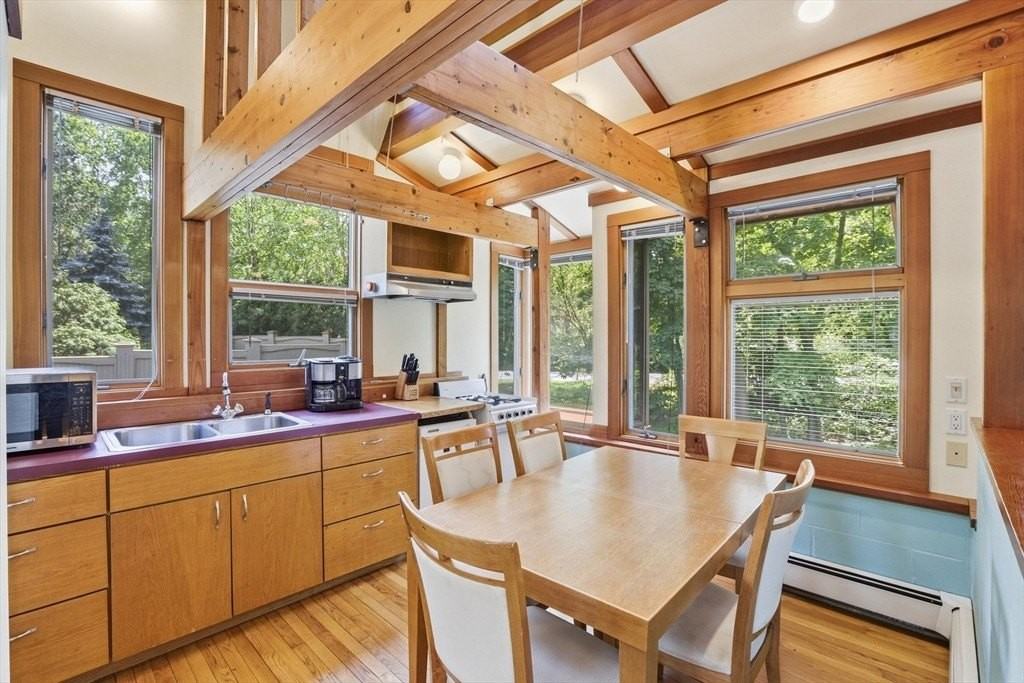 6 Forest St #R - Photo 5 of 33