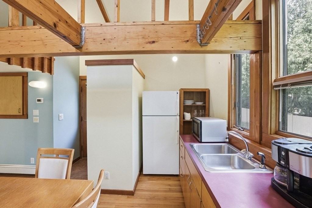 6 Forest St #R - Photo 7 of 33