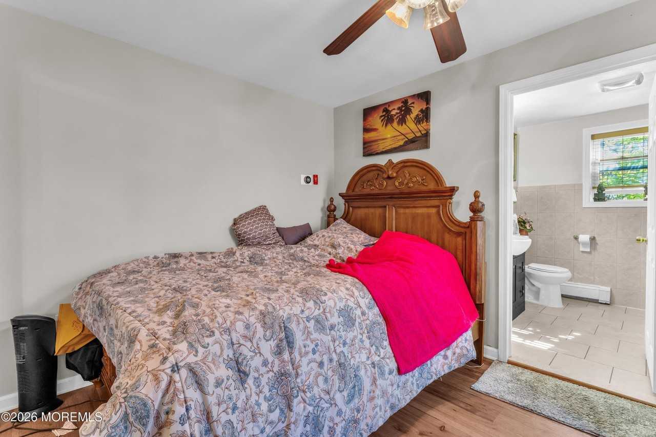 12 Jacobson St - Photo 6 of 15