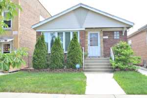featured image of 5929 W 64th St