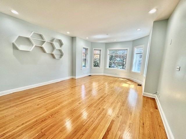 5618 N Artesian Ave #1 - Photo 3 of 15