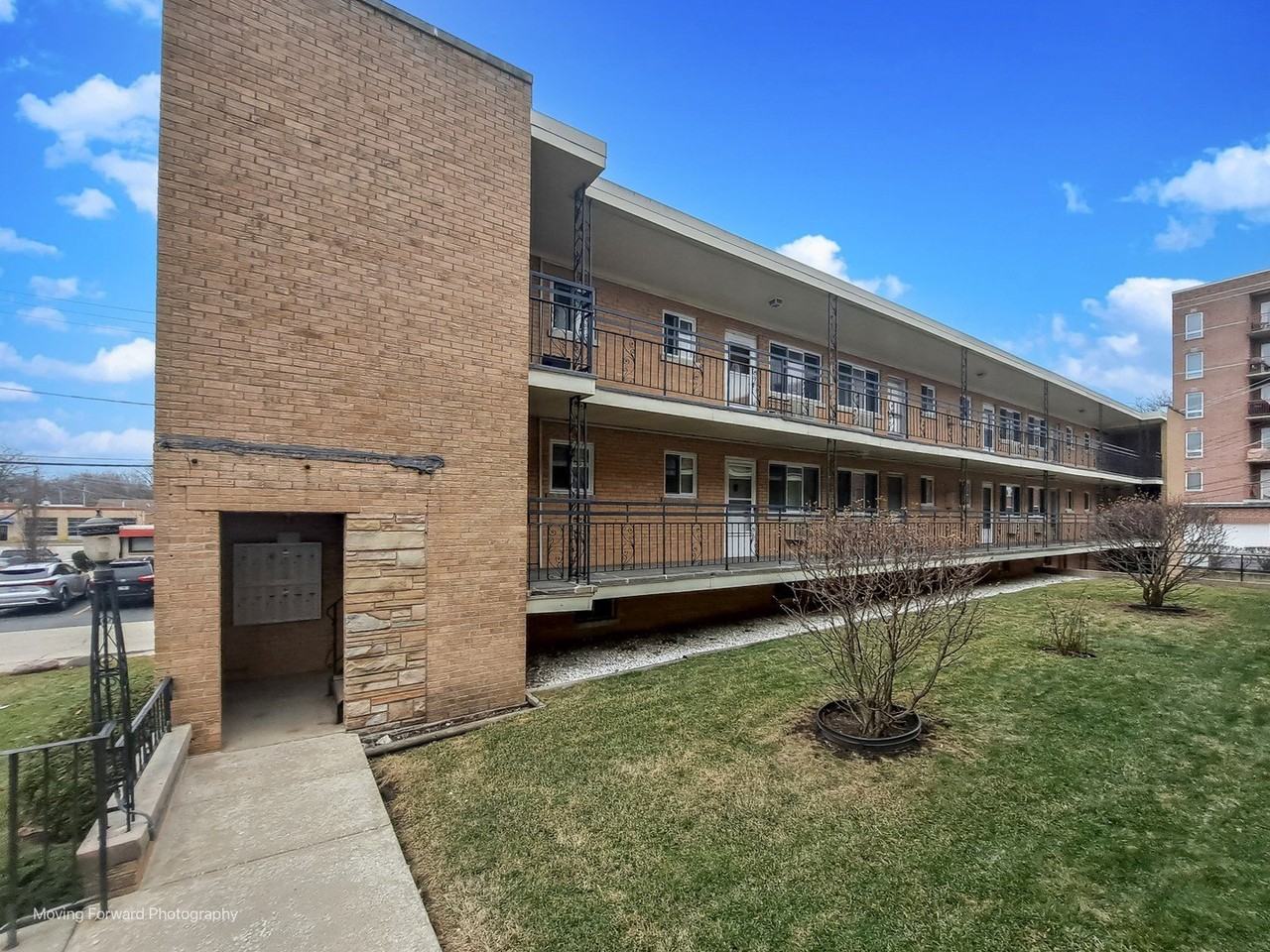 1509 Brown St #11E - Photo 2 of 12