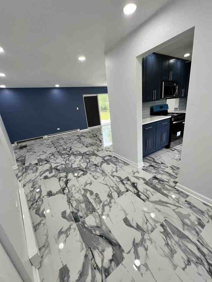 2303 HOLIDAY TERRACE Court #41 - Photo 3 of 10