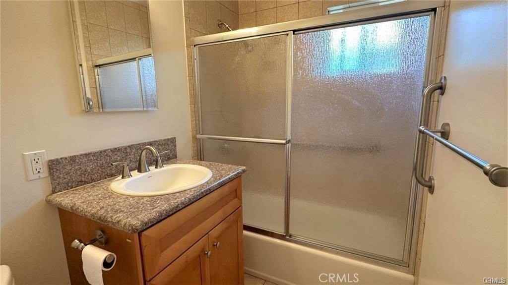 2569 N Brighton St - Photo 7 of 10