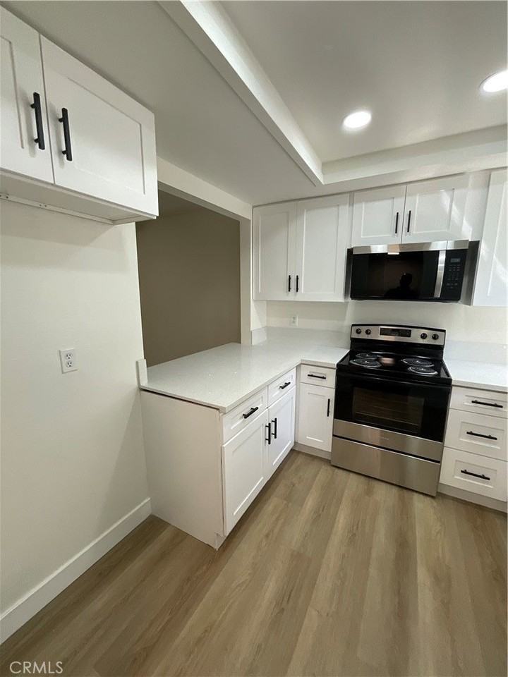 470 S Ranch View Cir #46 - Photo 3 of 32