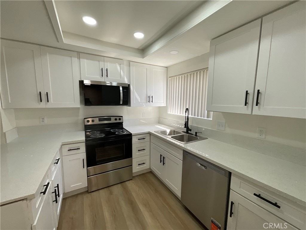 470 S Ranch View Cir #46 - Photo 6 of 32