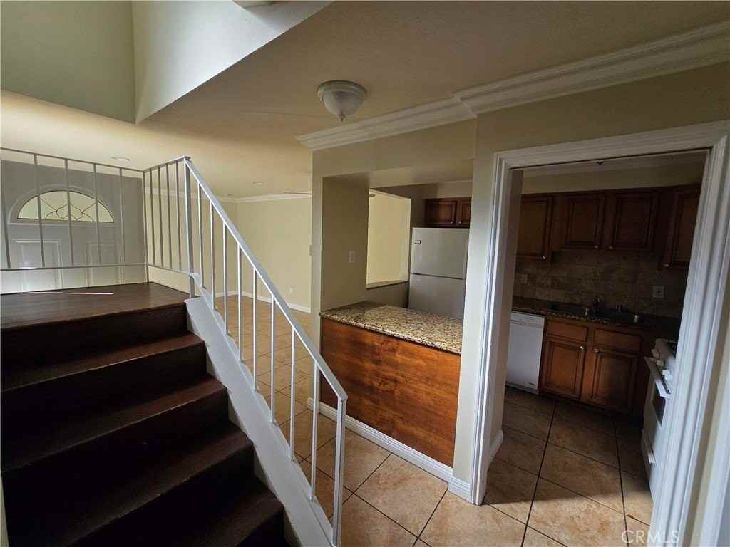 4862 Kona Dr #C - Photo 6 of 19