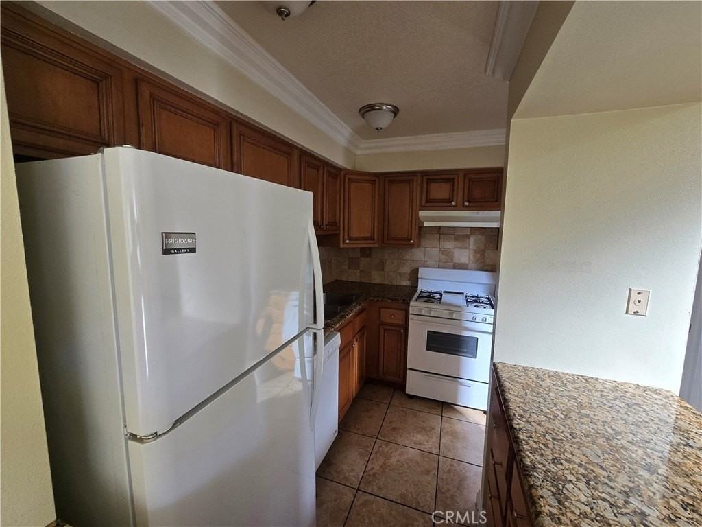 4862 Kona Dr #C - Photo 7 of 19