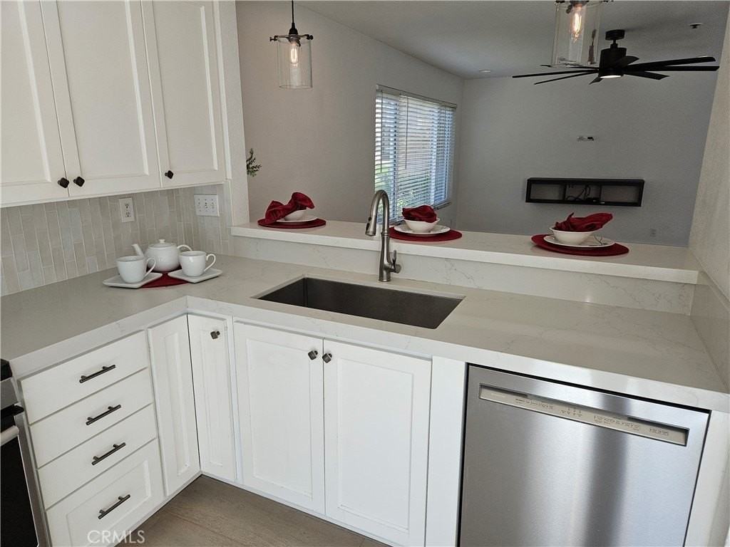 25885 Trabuco Rd #98 - Photo 5 of 32