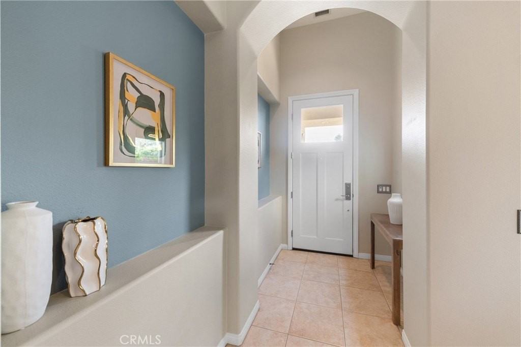 70 Rocio Ct - Photo 4 of 39