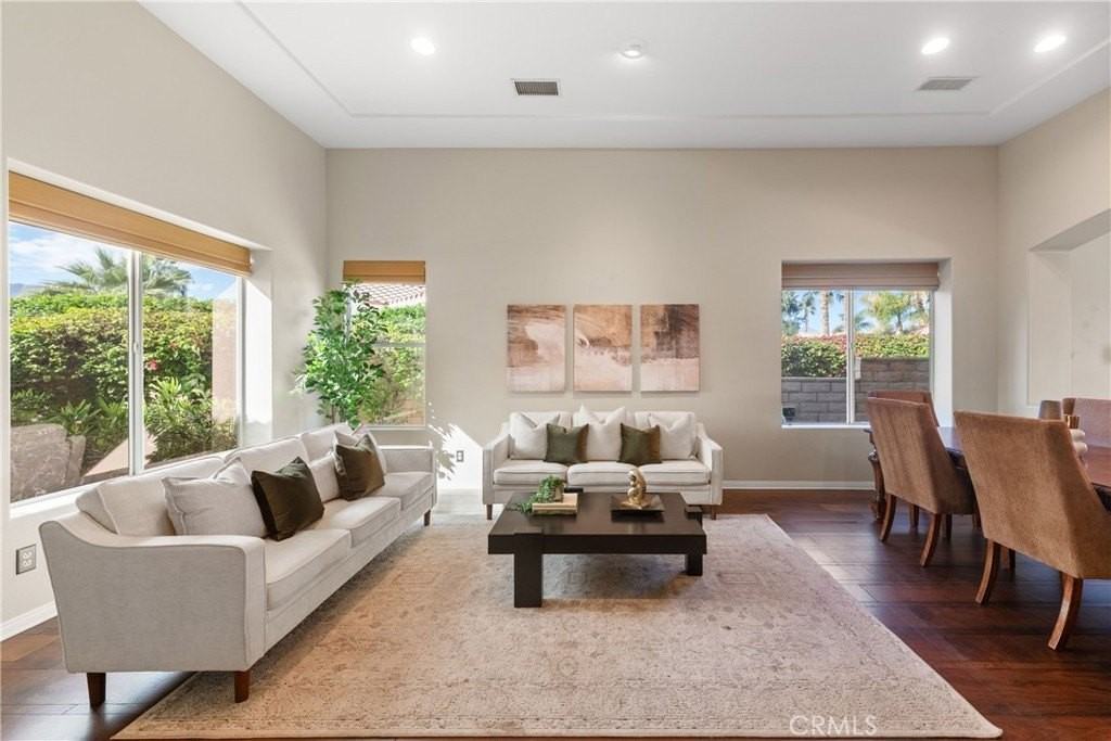 70 Rocio Ct - Photo 6 of 39