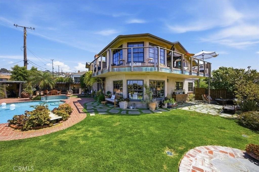 113 Vista Del Sol - Photo 2 of 50