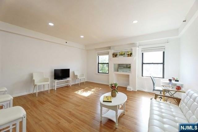 22 Engle St #R17 - Photo 7 of 36
