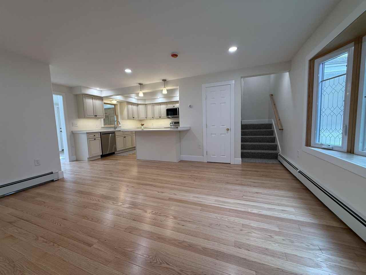 6 Griffin Ave #A - Photo 4 of 34