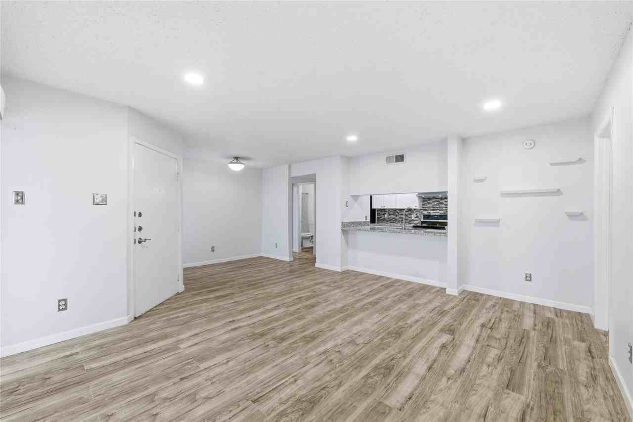 12482 Abrams Rd #1327