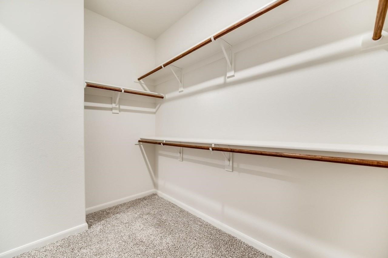 809 Calhoun Dr - Photo 7 of 12