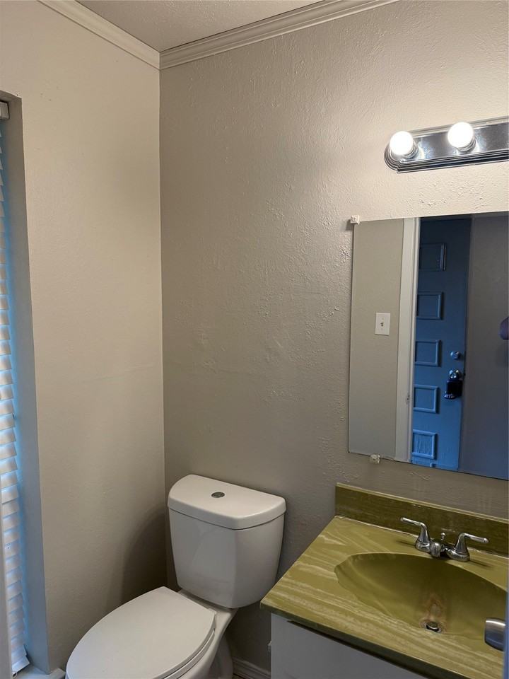 3629 Rickshaw Dr #3633 - Photo 3 of 12